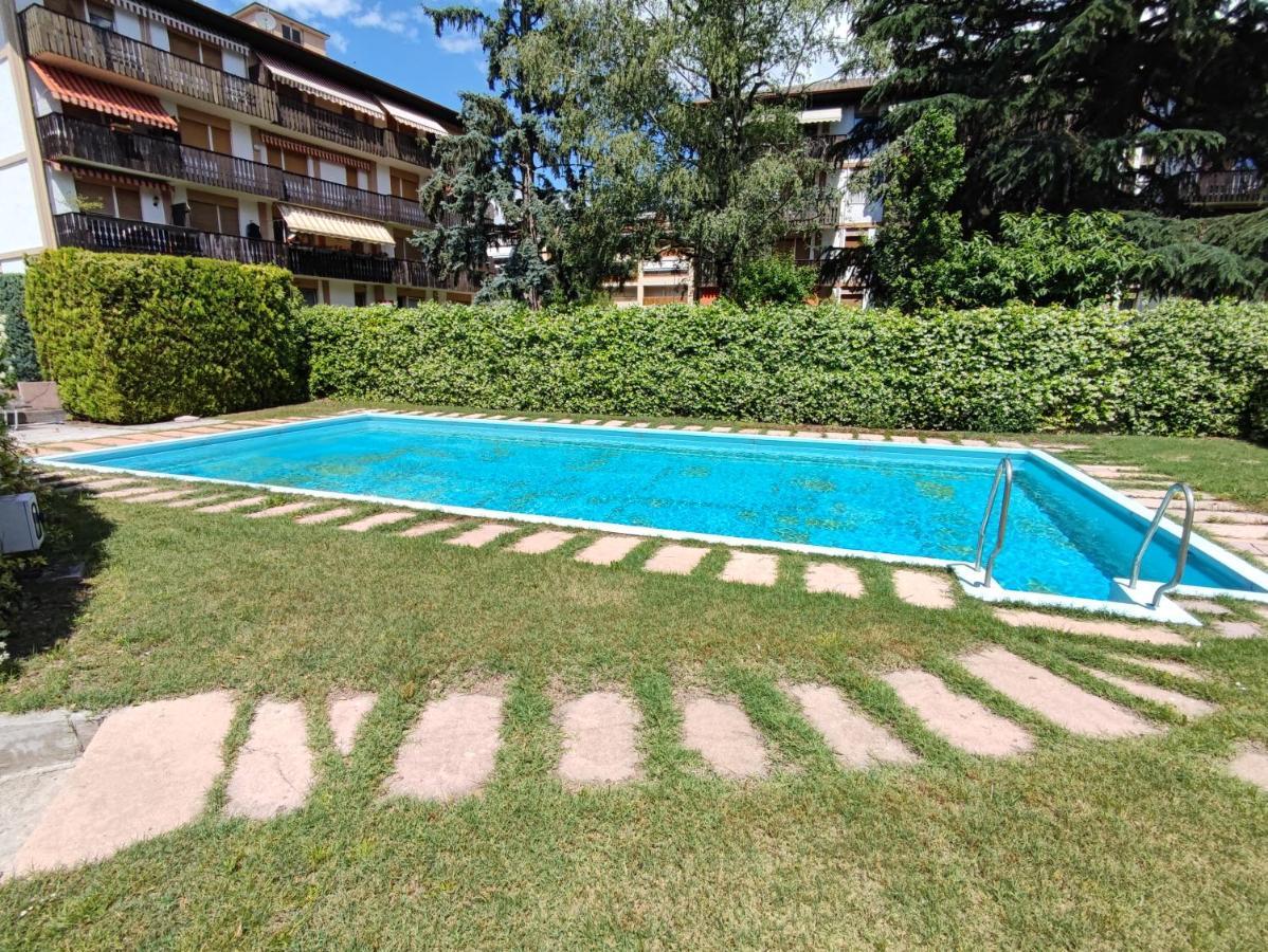 Corn Under: Eigentumswohnung Mit Aussenpool Merano Dış mekan fotoğraf